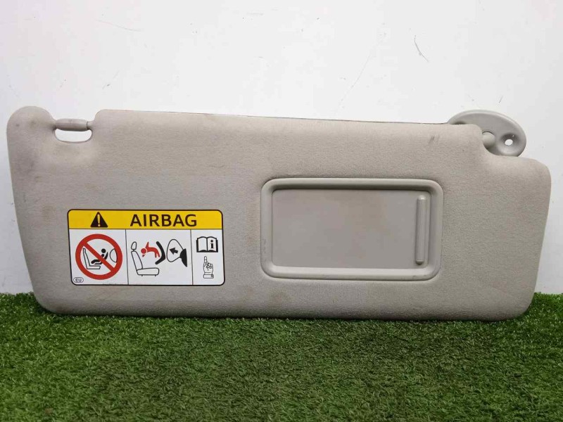 Recambio de parasol derecho para toyota land cruiser (j15) 3.0 turbodiesel cat referencia OEM IAM  GRIS 