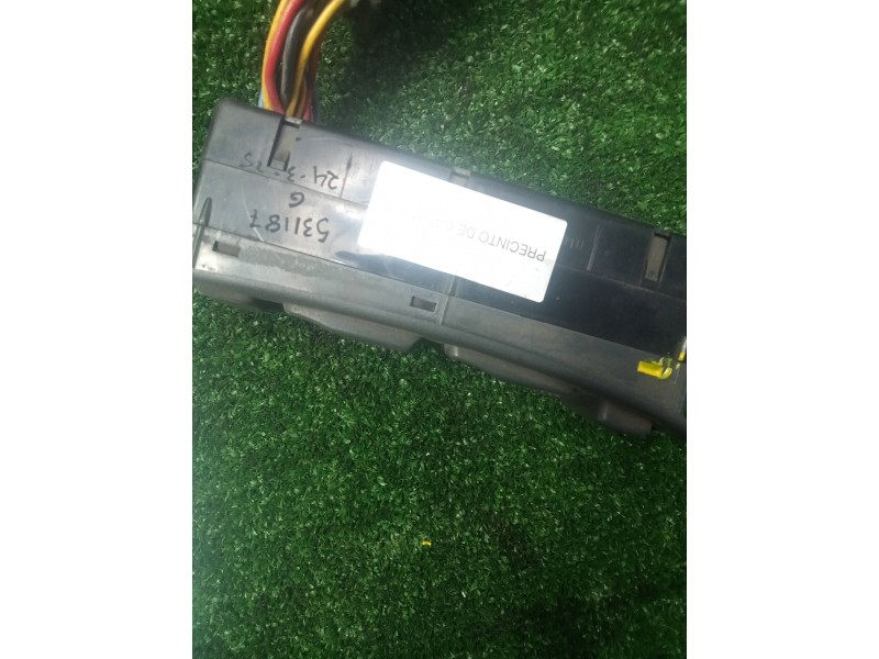 Recambio de mando elevalunas delantero izquierdo para daewoo aranos 1.8 referencia OEM IAM 96114374  4.BOTONES