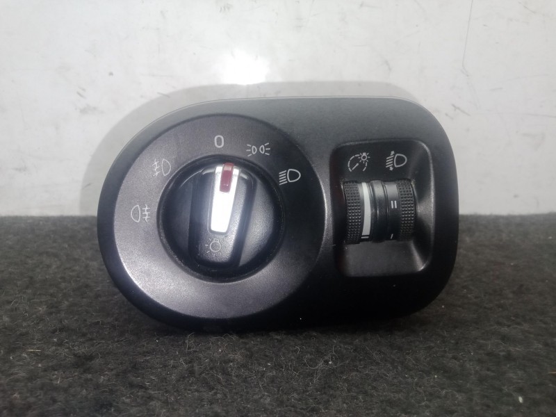 Recambio de interruptor luces para seat altea xl (5p5, 5p8) 1.6 tdi referencia OEM IAM 5P1941431EB  BK710020986