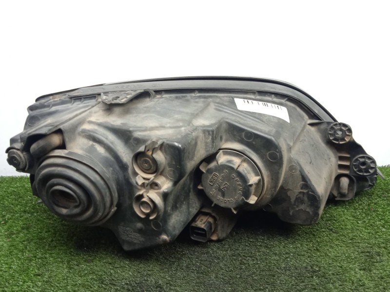 Recambio de faro izquierdo para kia sorento i (jc) 2.5 crdi referencia OEM IAM SINREFERENCIA H7 02-06