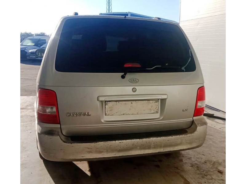 kia carnival ii (gq) del año 2004