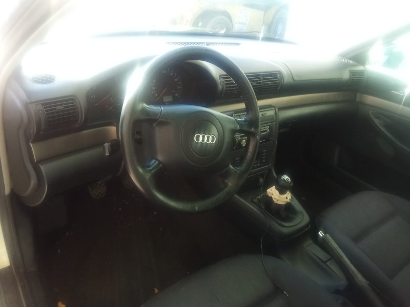 audi a4 b5 (8d2) del año 1998