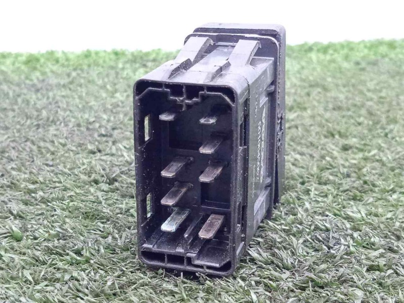 Recambio de mando elevalunas delantero izquierdo para volvo fl xxx 7.2 diesel referencia OEM IAM 5010645062 8.PINES 