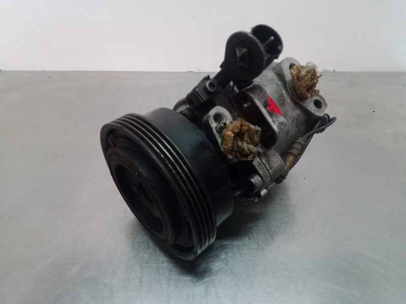 Recambio de compresor aire acondicionado para bmw serie 3 berlina (e36) 1.7 turbodiesel cat referencia OEM IAM 64528390228-95040
