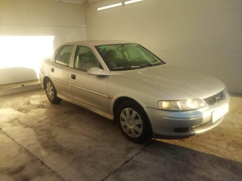 opel vectra b (j96) del año 1999