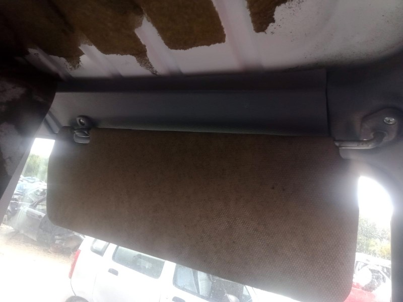 Recambio de parasol derecho para nissan cabstar 01.04  3.0 diesel referencia OEM IAM   