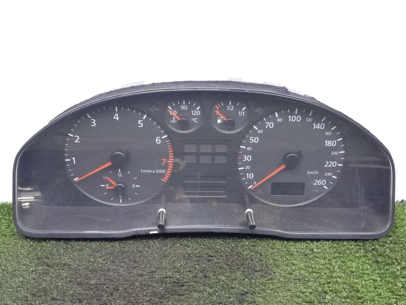 Recambio de cuadro instrumentos para audi a4 b5 (8d2) 1.8 referencia OEM IAM 8D0919861C  