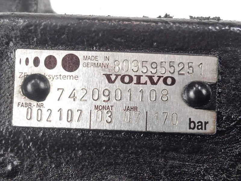 Recambio de caja direccion para volvo fl xxx 7.2 diesel referencia OEM IAM 8095955251-7420901108  