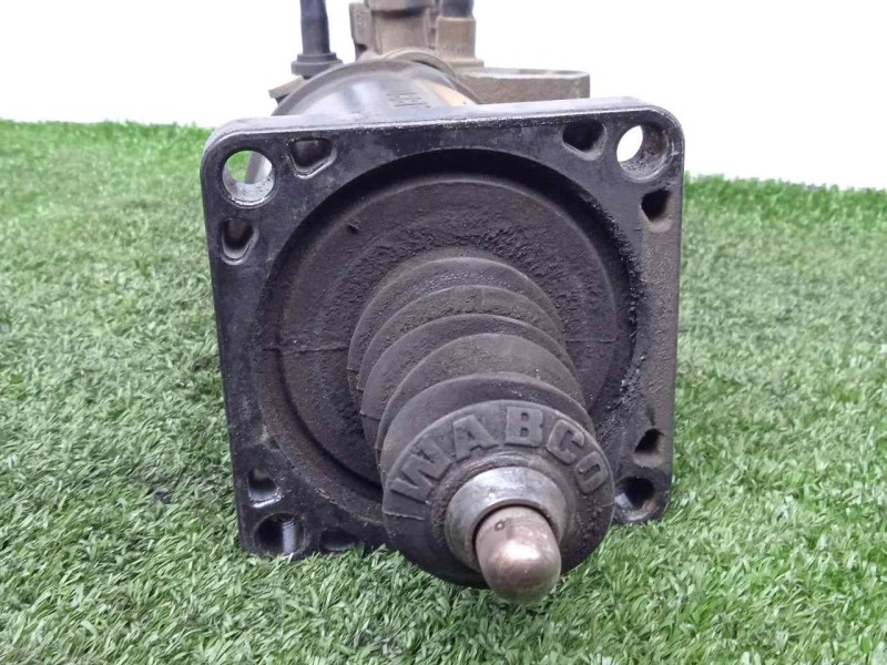 Recambio de bomba embrague para volvo fl xxx 7.2 diesel referencia OEM IAM 20857304 SERVOEMBRAGUE WABCO