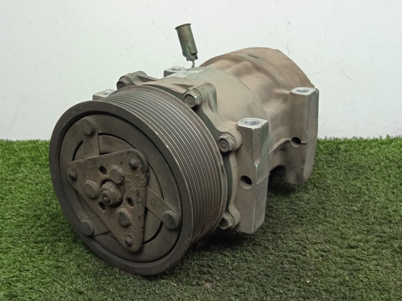 Recambio de compresor aire acondicionado para volvo fl xxx 7.2 diesel referencia OEM IAM 8263-SD7H15 SD7H15 SANDEN - 10.CANALES