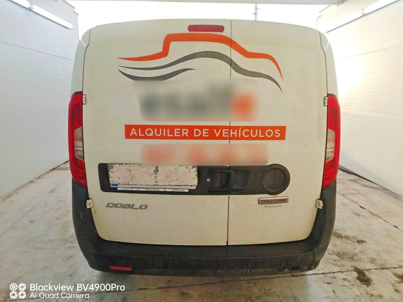Recambio de porton trasero derecho para fiat doblo cargo (263_) 1.3 d multijet (263wxu1a) referencia OEM IAM   