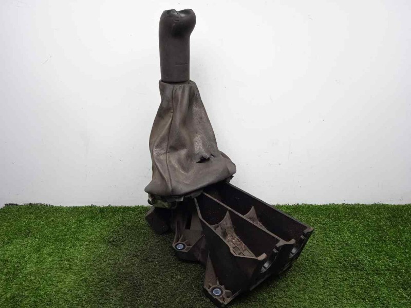 Recambio de pomo palanca cambio para volvo fl xxx 7.2 diesel referencia OEM IAM 20820764  