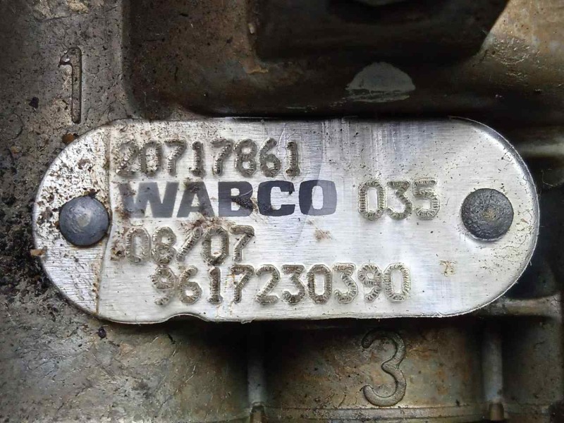 Recambio de palanca freno de mano para volvo fl xxx 7.2 diesel referencia OEM IAM 9617230390-20717861  