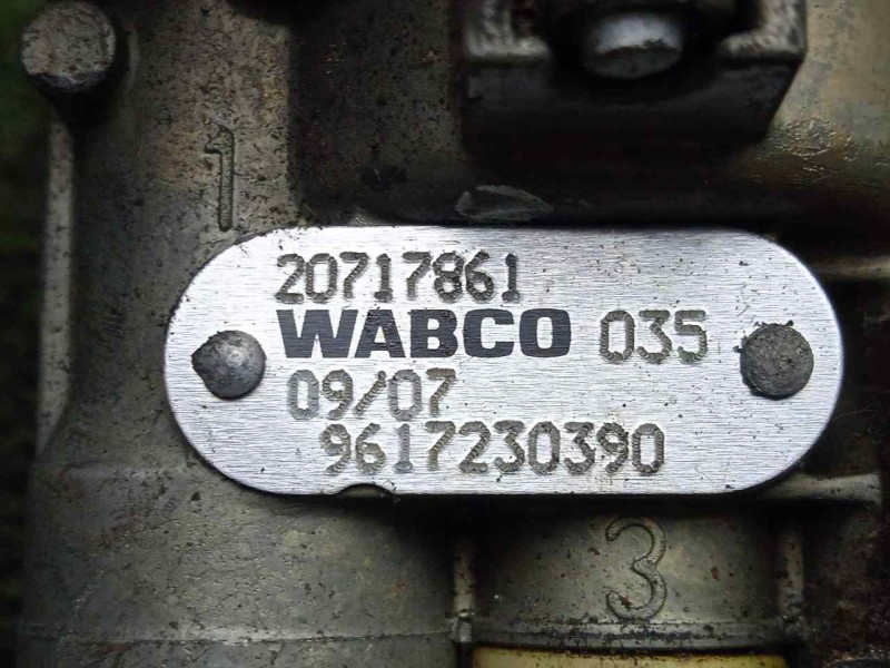 Recambio de palanca freno de mano para volvo fl xxx 7.2 diesel referencia OEM IAM 20717861-9617230390  