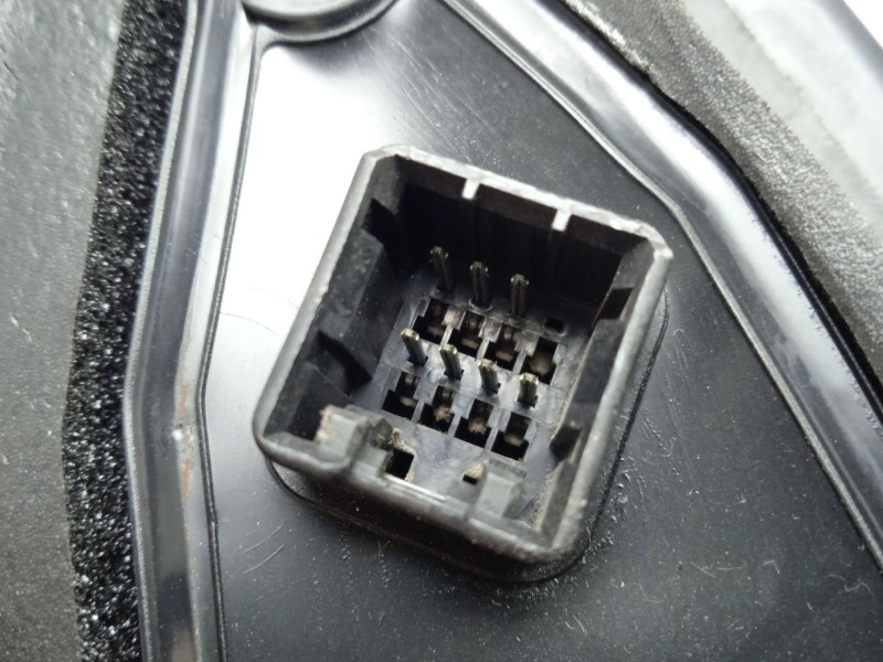 Recambio de retrovisor derecho para kia carnival ii (gq) 2.9 crdi referencia OEM IAM SINREFERENCIA GRIS 02-06 - ELECTRICO - 7.PI