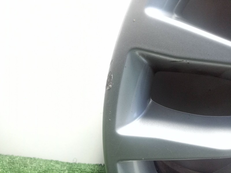 Recambio de llanta para bmw 5 (g30, f90) 520 d referencia OEM IAM 6863418 18´´PULGADAS LLANTAS - LLANTA