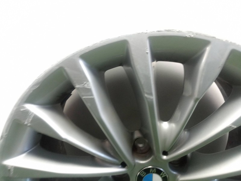 Recambio de llanta para bmw 5 (g30, f90) 520 d referencia OEM IAM 6863418 18´´PULGADAS LLANTAS - LLANTA