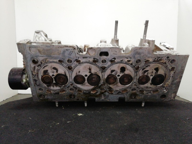 Recambio de culata para renault clio ii (bb_, cb_) 1.5 dci (b/cb08) referencia OEM IAM 7760FDPA-5TALADROS  
