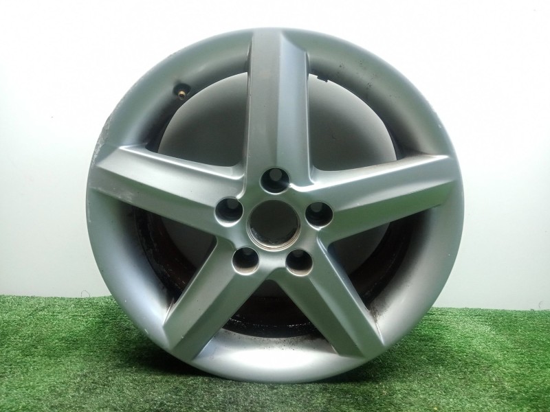 Recambio de llanta para seat leon (1p1) 2.0 tdi referencia OEM IAM 5P0601025K 16´´PULGADAS LLANTAS - LLANTA