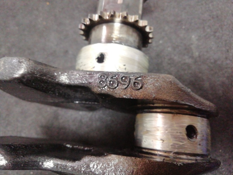 Recambio de cigueñal para fiat doblo cargo (263_) 1.3 d multijet (263wxu1a) referencia OEM IAM 8696-330A1.00055283775  