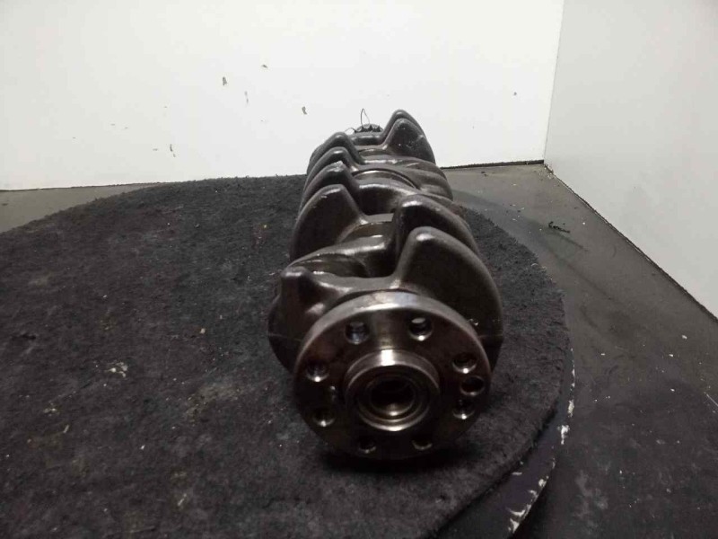 Recambio de cigueñal para renault trafic combi 1.6 dci diesel referencia OEM IAM 5599R-F0  