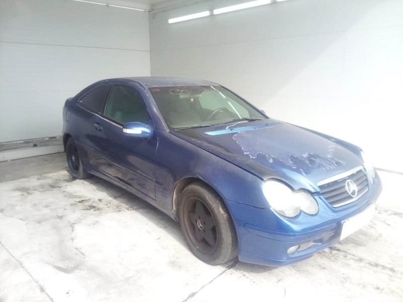mercedes-benz clase c coupé (cl203) del año 2001