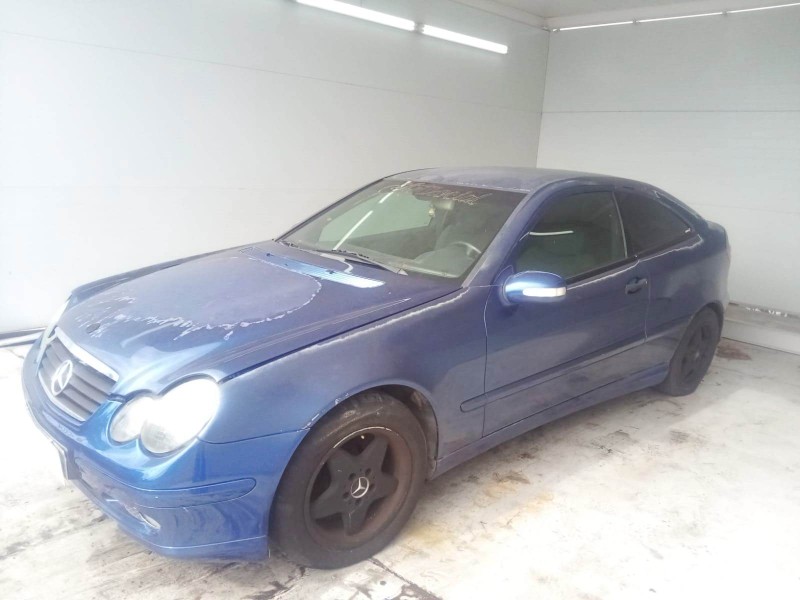 mercedes-benz clase c coupé (cl203) del año 2001