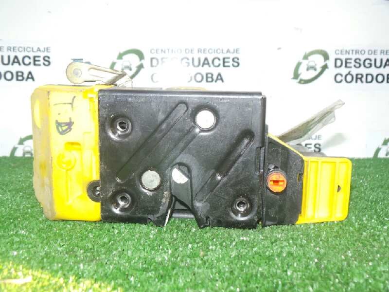 Recambio de cerradura puerta trasera derecha para volvo s80 berlina 2.4 diesel cat referencia OEM IAM 8650554 6.PINES 
