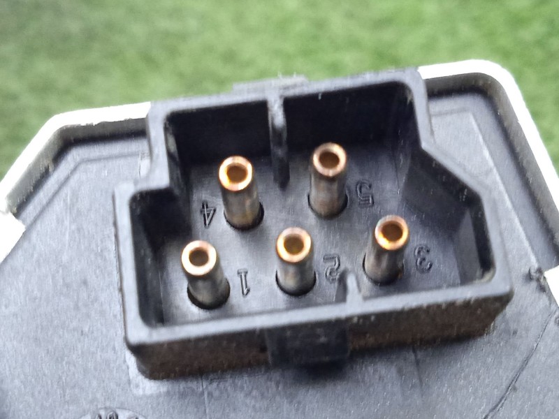 Recambio de resistencia calefaccion para bmw serie 3 compact (e46) 1.8 16v referencia OEM IAM 64116920365-5HL00843600  