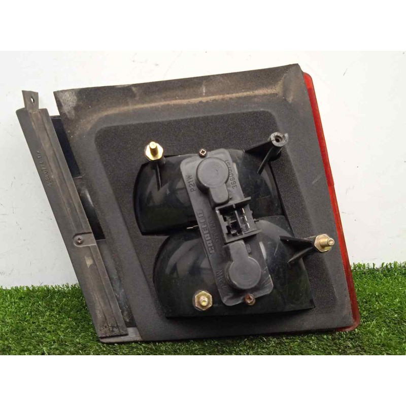 Recambio de piloto trasero derecho interior para lancia dedra berl. 1.8 cat referencia OEM IAM 36600774 2.SERIE INTERIOR