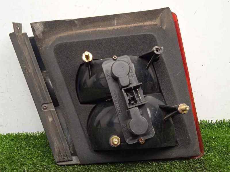 Recambio de piloto trasero derecho interior para lancia dedra berl. 1.8 cat referencia OEM IAM 36600774 2.SERIE INTERIOR