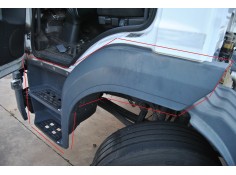 Recambio de estribo para mercedes-benz atego 1321 ls 4x2 referencia OEM IAM  ESCALON IZQUIERDO ATEGO III - 967