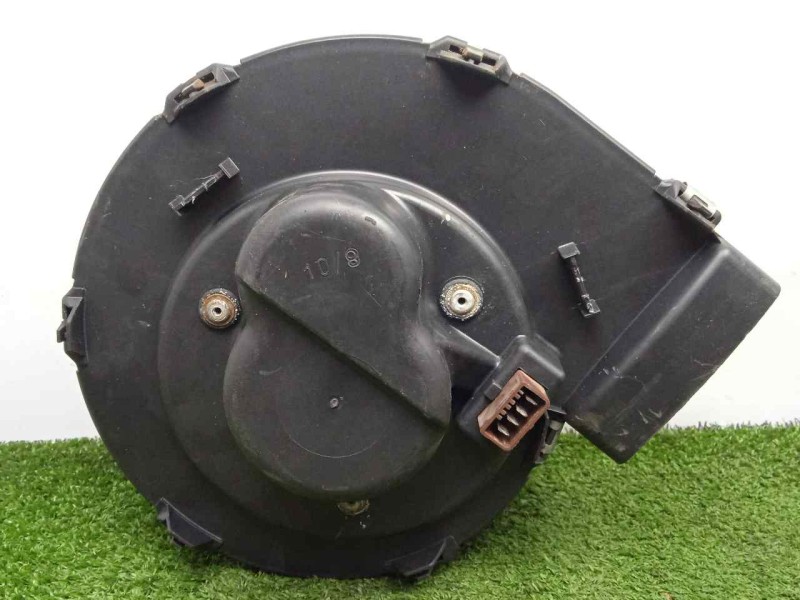 Recambio de motor calefaccion para peugeot 106 (s2) 1.1 referencia OEM IAM 9627941680 Ø DIAMETRO: 160MM 