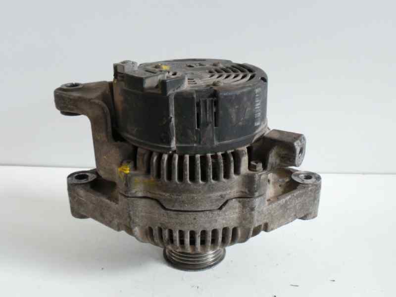 Recambio de alternador para opel astra f berlina 2.0 referencia OEM IAM 0123120001-90413760 BOSCH 70A