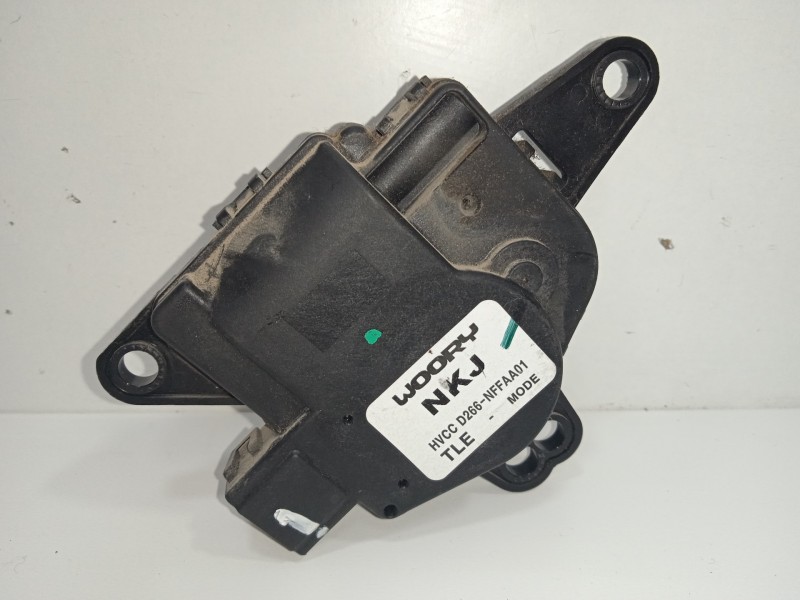 Recambio de motor apertura trampillas climatizador para kia sportage 1.6 crdi cat referencia OEM IAM NKJ-D266NFFAA01  