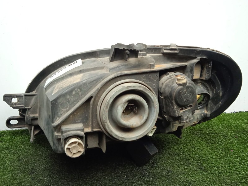 Recambio de faro derecho para citroën saxo (s0, s1) 1.5 d referencia OEM IAM 9636331680  2.SERIE