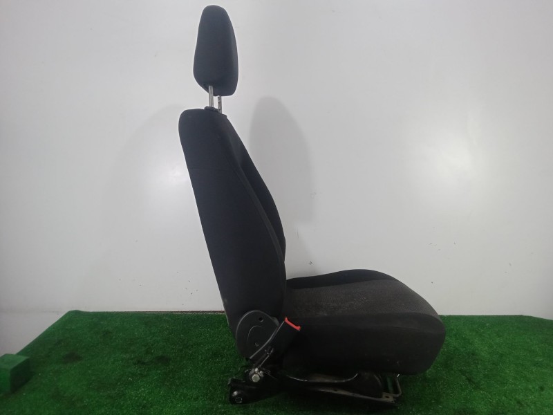 Recambio de asiento delantero derecho para fiat doblo cargo (263_) 1.3 d multijet (263wxu1a) referencia OEM IAM SINREFERENCIA  