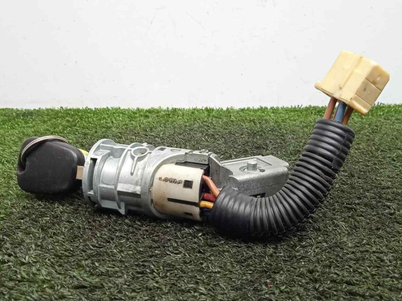 Recambio de conmutador de arranque para peugeot 107 1.0 cat (384f) referencia OEM IAM SINREFERENCIA  