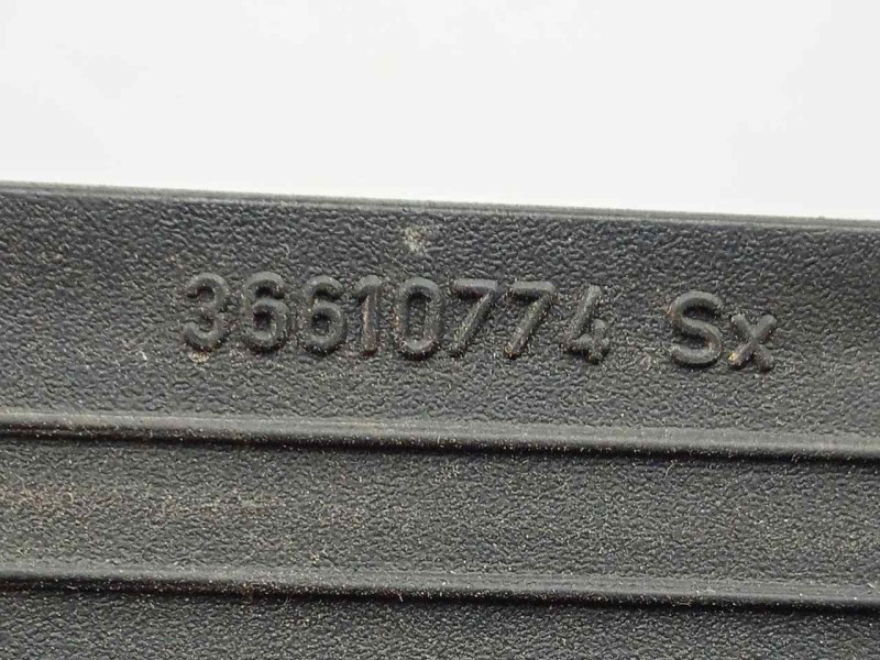 Recambio de piloto trasero izquierdo interior para lancia dedra berl. 1.8 cat referencia OEM IAM 36610774 2.SERIE INTERIOR - CON