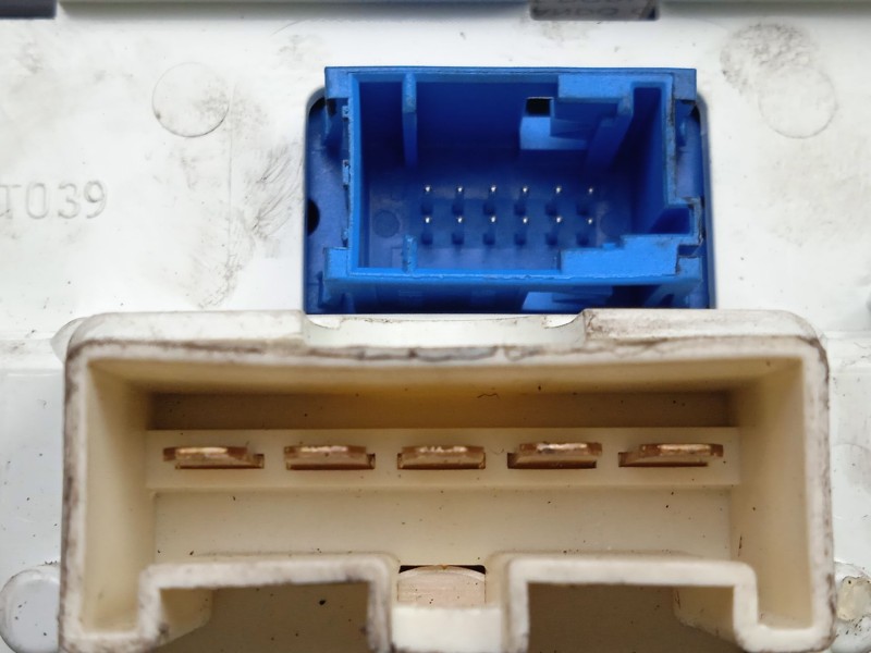 Recambio de mando luces para fiat doblo cargo (263_) 1.3 d multijet (263wxu1a) referencia OEM IAM 735605075  