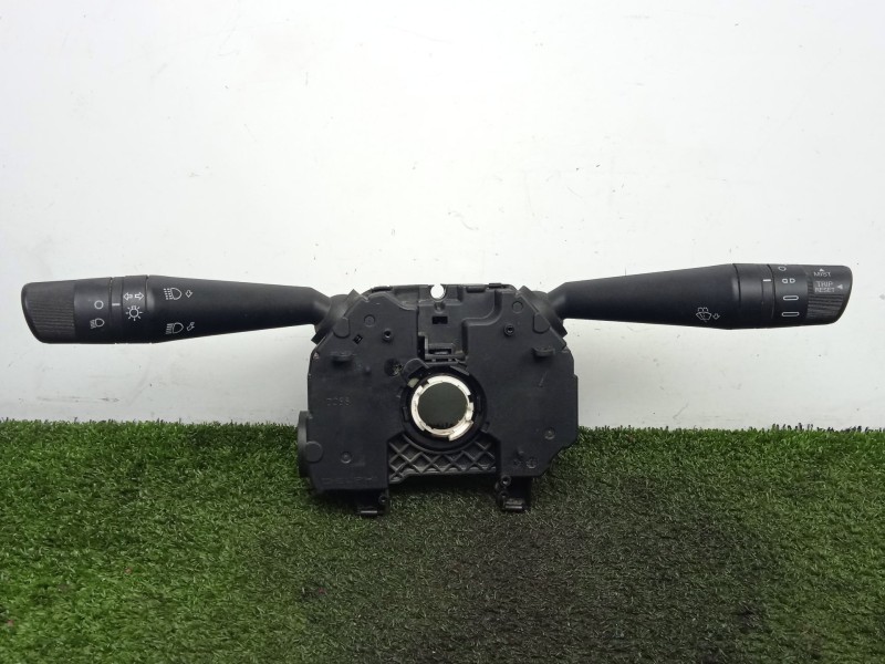 Recambio de mando luces para fiat doblo cargo (263_) 1.3 d multijet (263wxu1a) referencia OEM IAM 735668564  