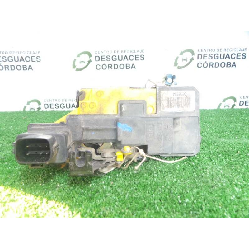 Recambio de cerradura puerta trasera derecha para volvo s80 berlina 2.4 diesel cat referencia OEM IAM 8650554 6.PINES 