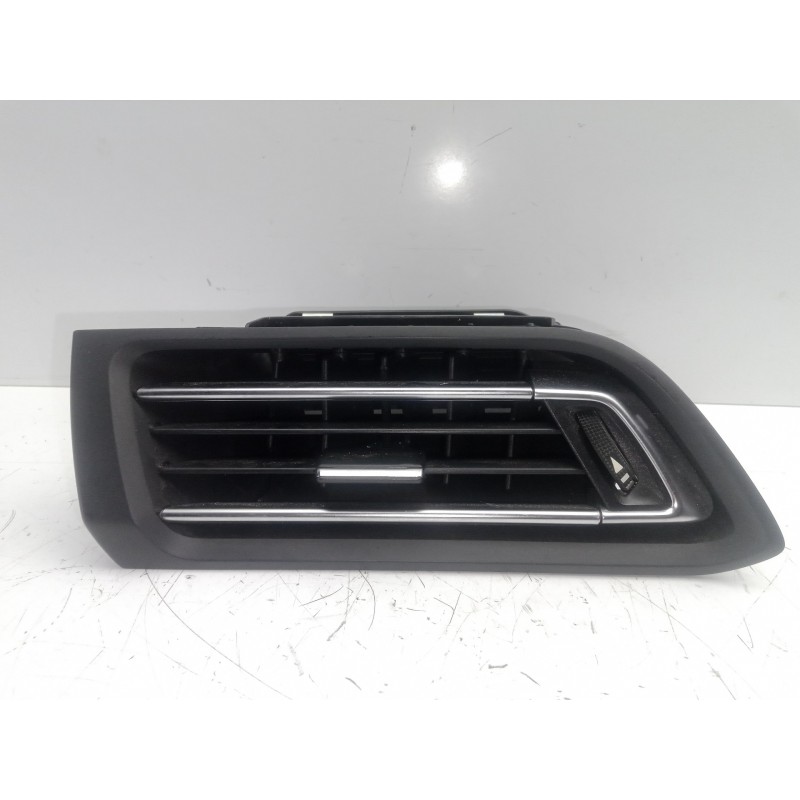 Recambio de aireador delantero izquierdo para peugeot 308 1.6 16v e-hdi fap referencia OEM IAM 96778765 13-17 