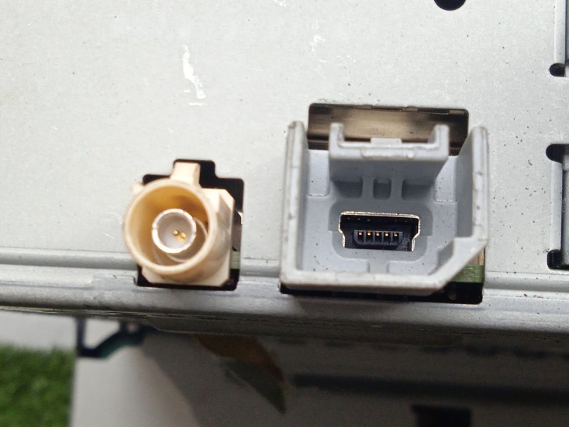 Recambio de sistema audio / radio cd para fiat doblo cargo (263_) 1.3 d multijet (263wxu1a) referencia OEM IAM 7356537510-A2C975