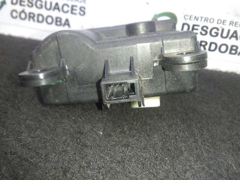 Recambio de motor trampilla calefaccion para renault laguna iii 2.0 dci diesel cat referencia OEM IAM 52410601-A24840A8400002-11