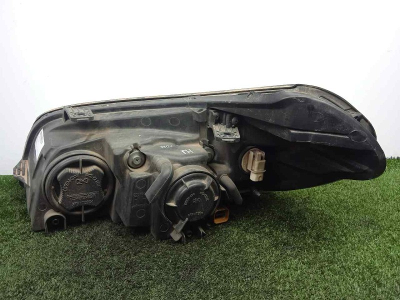 Recambio de faro derecho para chevrolet epica 2.0 diesel cat referencia OEM IAM   