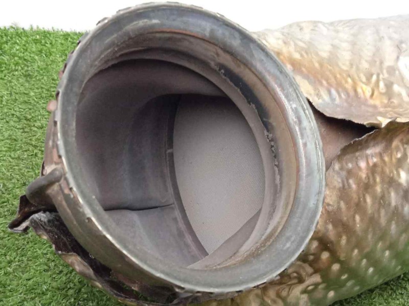 Recambio de catalizador para opel crossland x 1.2 referencia OEM IAM K726-9816064580  