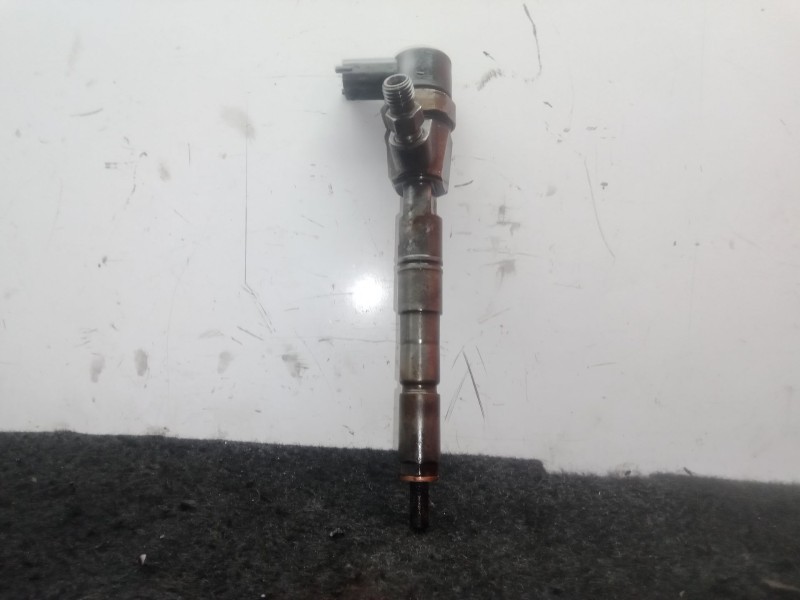 Recambio de inyector para saab 9-3 (ys3f, e79, d79, d75) 1.9 tid referencia OEM IAM 0445110159 2 PINES 