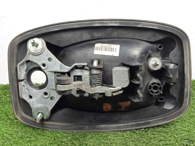 Recambio de maneta exterior delantera izquierda para iveco daily furgón 2.3 diesel cat referencia OEM IAM 5801577663  