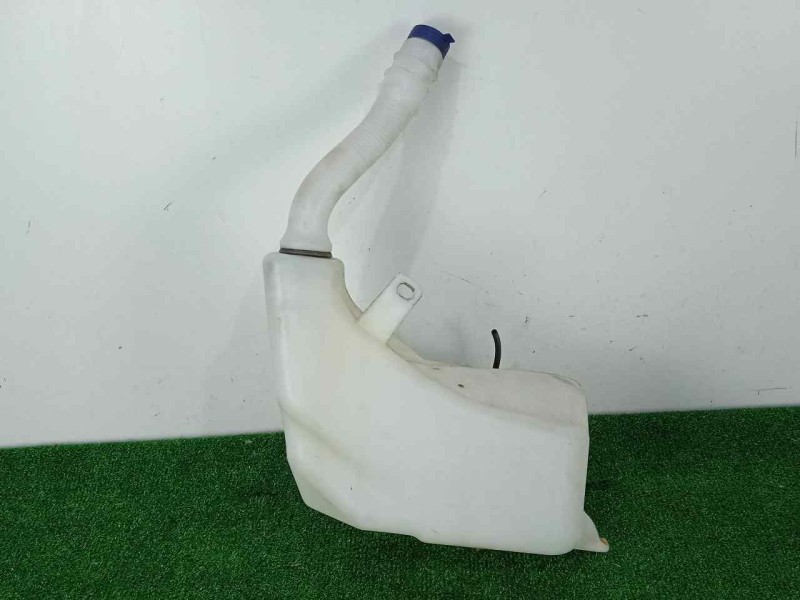 Recambio de deposito limpia para iveco daily furgón 2.3 diesel cat referencia OEM IAM 5801566048  